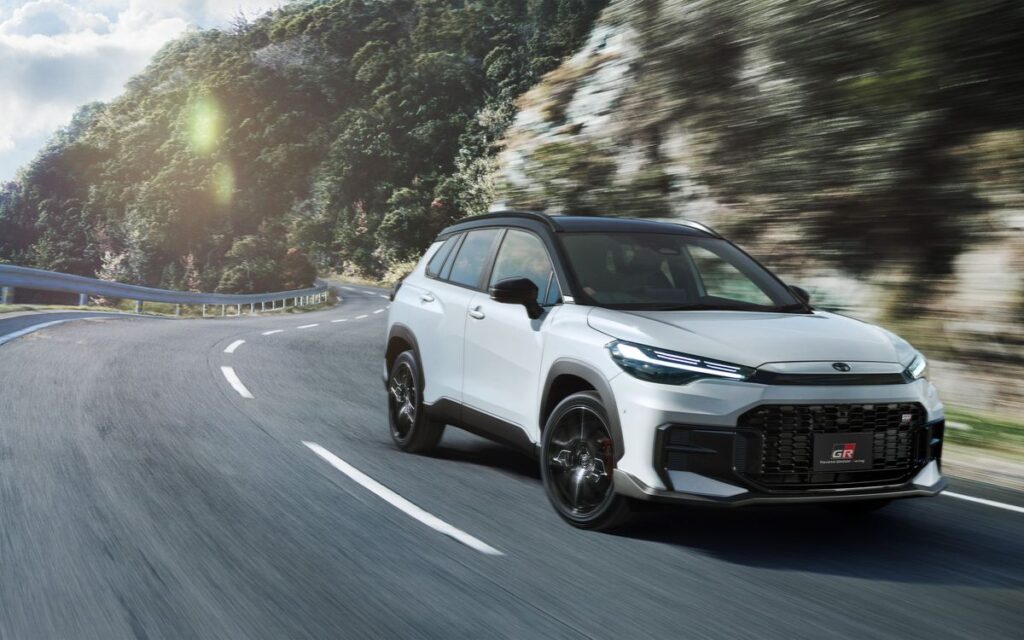 COROLLA-CROSS-GR SPORT