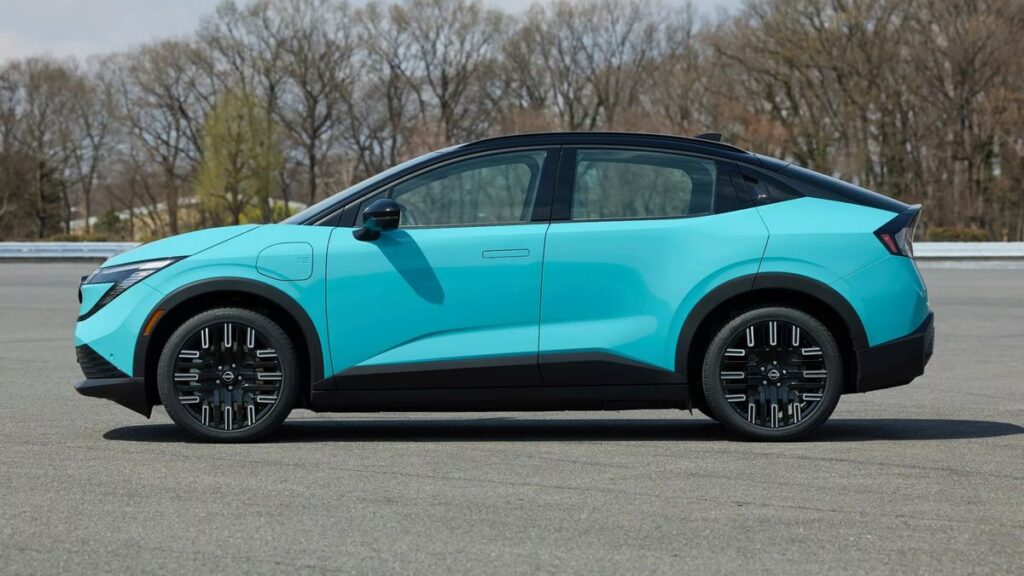 2026-Nissan-Leaf