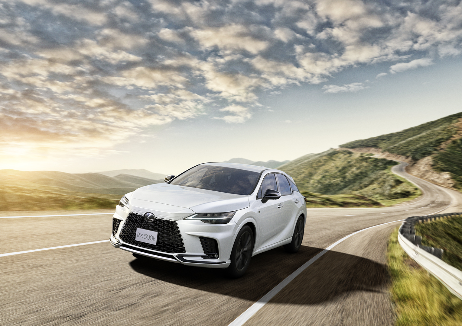 レクサス RX500h F SPORT Performanceの外観